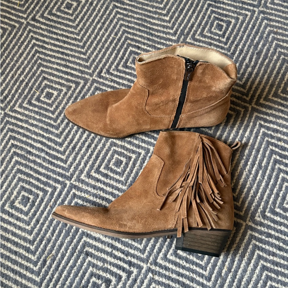 Suede Fringe Ankle Boots - Tan